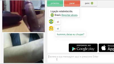 میړه او ښځه د اجنبی مشت زنی څخه خوند اخلي